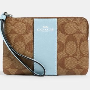 COACH Corner Zip Wristlet Wallet